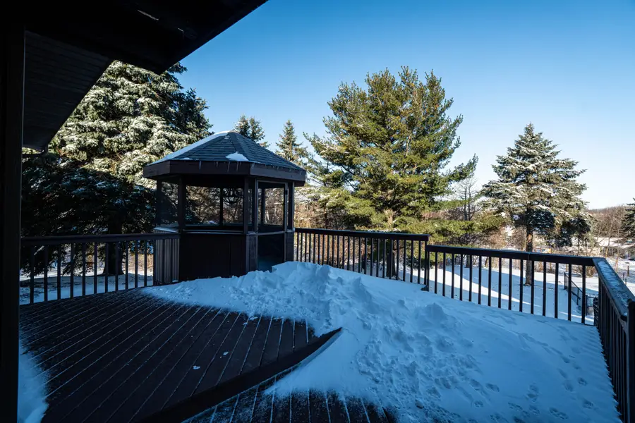 W233S6945 Millbrook Cir W, Vernon, WI 53103 - #2