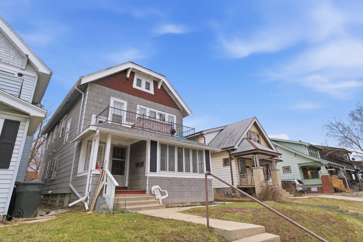 1508 S 81st St, West Allis, WI 53214 - #1