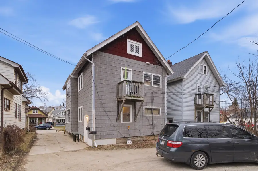 1508 S 81st St, West Allis, WI 53214 - #3