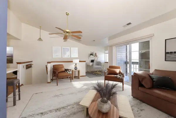 W169S7609 Gregory Dr, Muskego, WI 53150