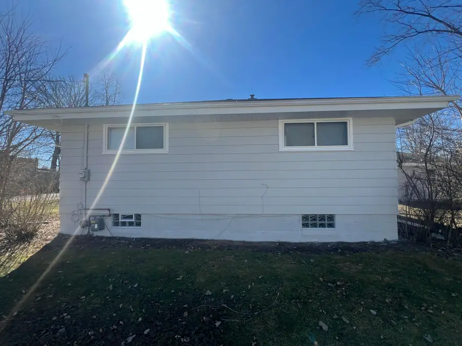 6827 N 44th St, Milwaukee, WI 53223 - #3