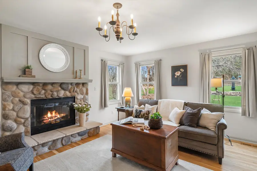 W254S7310 Glenview Dr, Vernon, WI 53189 - #3