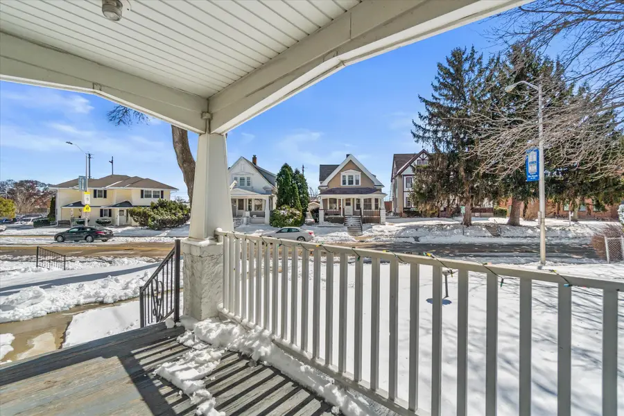 4732 W Beloit Rd, West Milwaukee, WI 53214 - #3