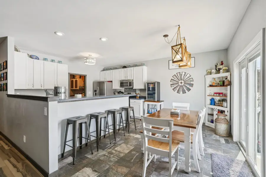 N8333 Whippoorwill Rd, Ixonia, WI 53036 - #2