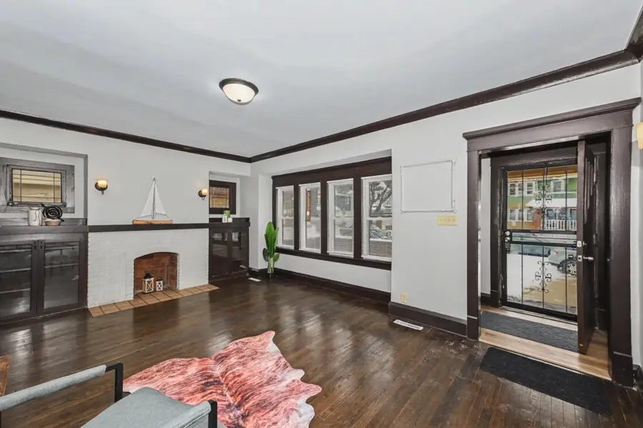 2642 N 50th St, Milwaukee, WI 53210 - #3