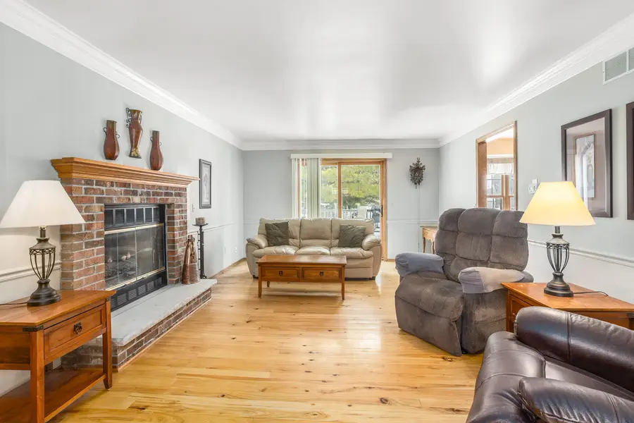 724 Overland Trl, Grafton, WI 53024 - #2