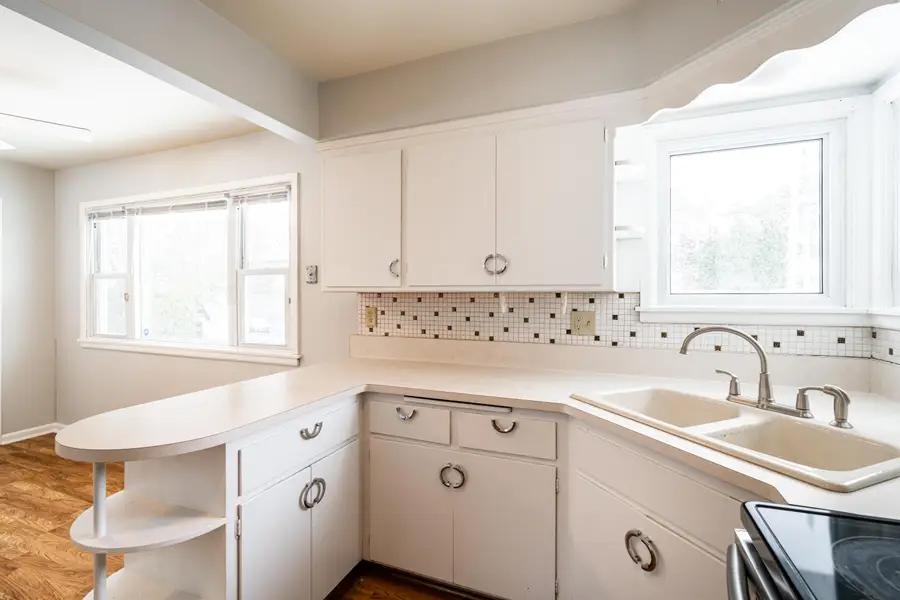 6541 N Fresno St, Milwaukee, WI 53224 - #3