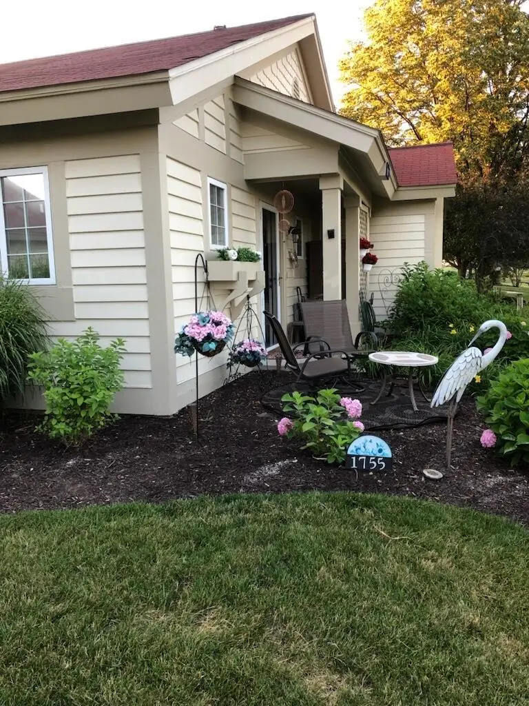 1755 Cottage Dr, Lake Geneva, WI 53147 - #2