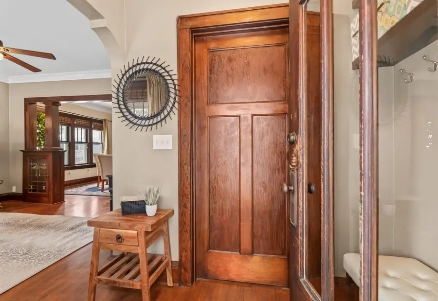 2735 S Greeley St, Milwaukee, WI 53207 - #2