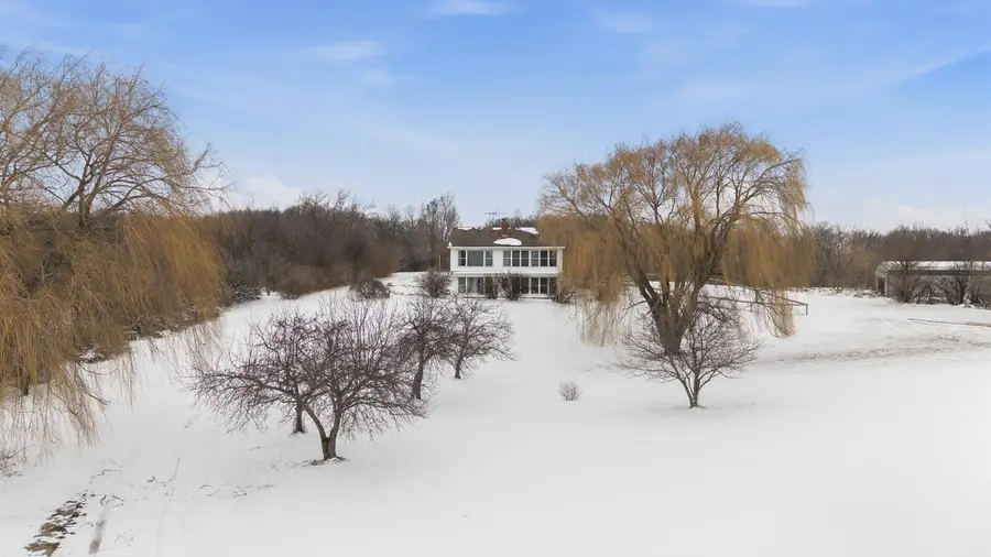 W8320 Springwood Ln, Darien, WI 53115 - #2