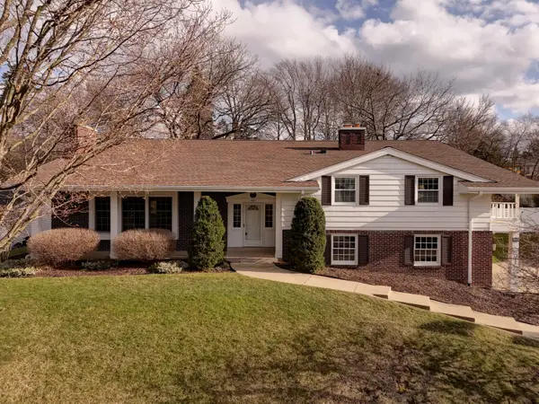 503 Westminster Dr, Waukesha, WI 53186