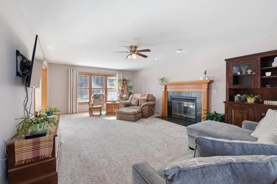 N53W14023 Invery Dr, Menomonee Falls, WI 53051 - #2