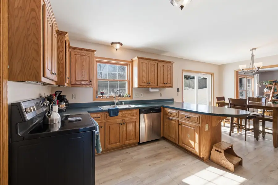 N53W14023 Invery Dr, Menomonee Falls, WI 53051 - #3