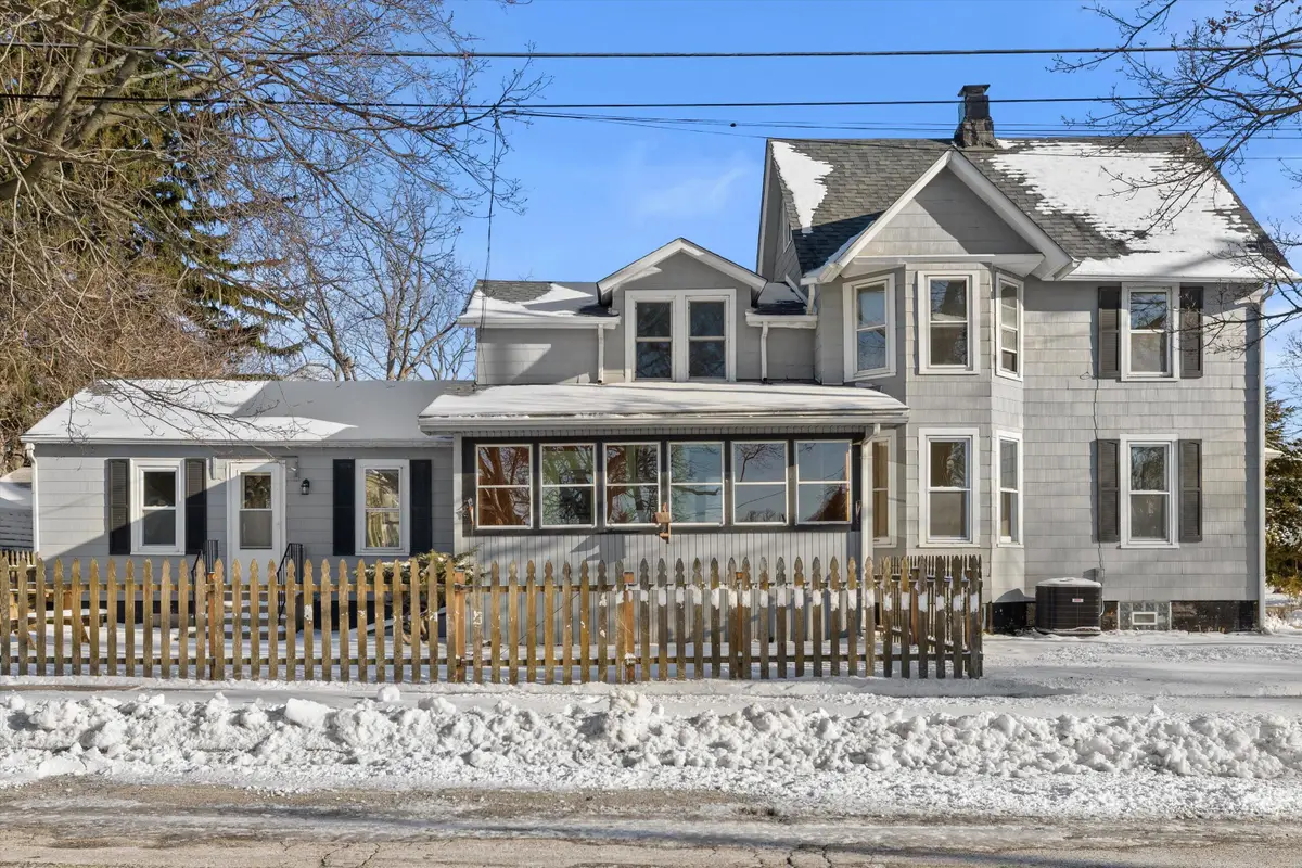 6036 3rd Ave, Kenosha, WI 53143 - #1