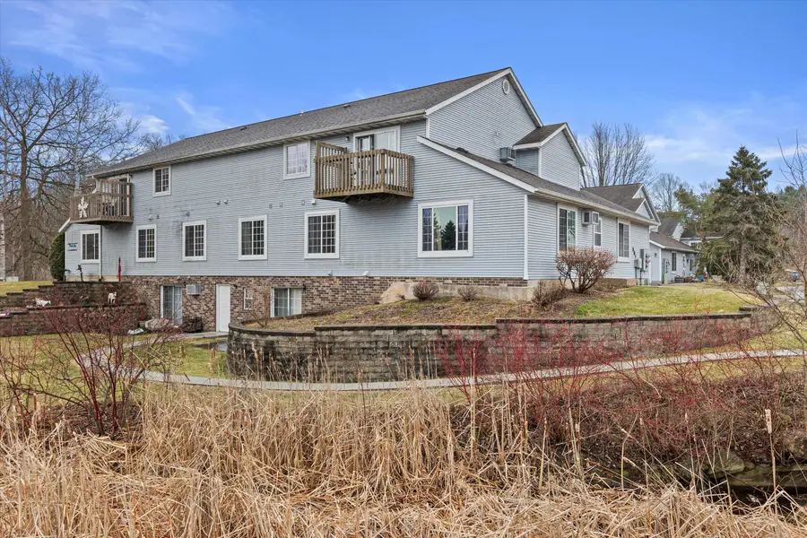 501 Slinger Rd E, Slinger, WI 53086 - #2