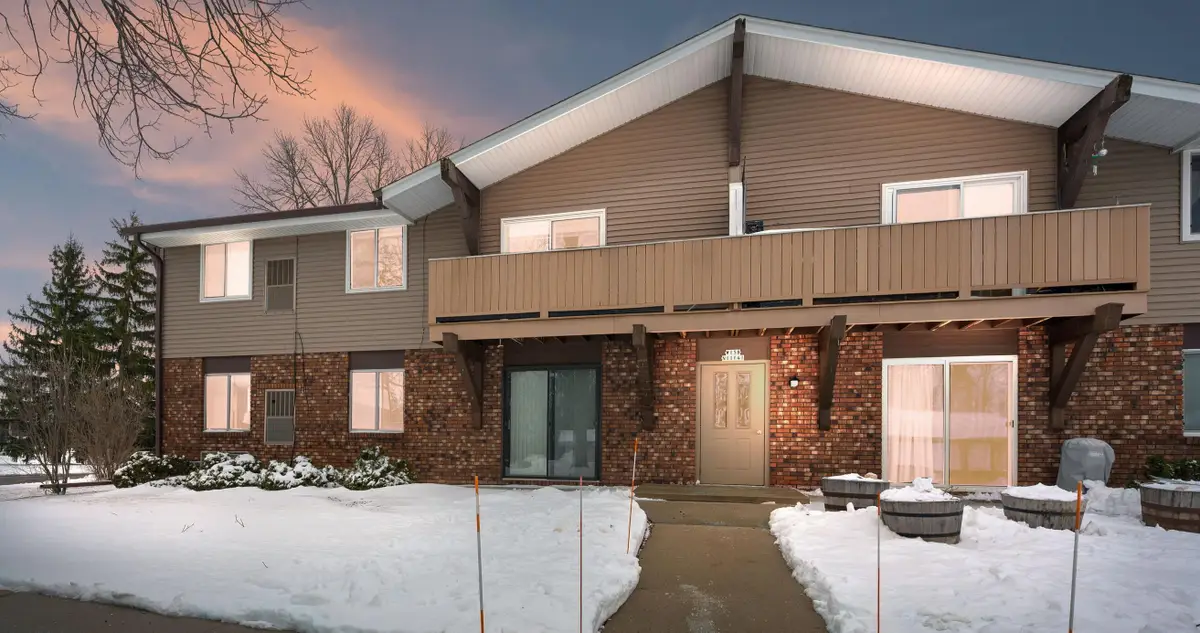 W158N11141 Legend Ave, Germantown, WI 53022 - #1