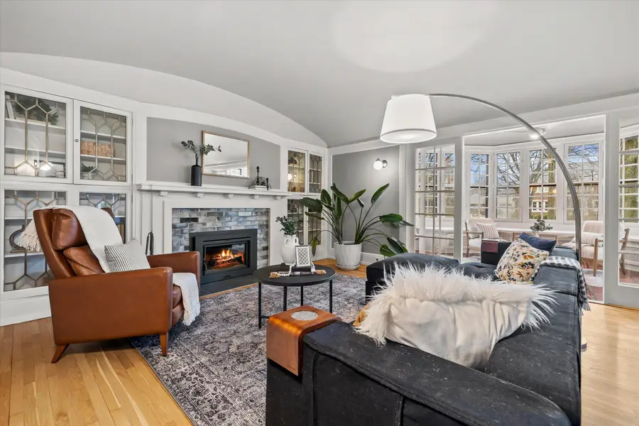 4419 N Prospect Ave, Shorewood, WI 53211 - #2