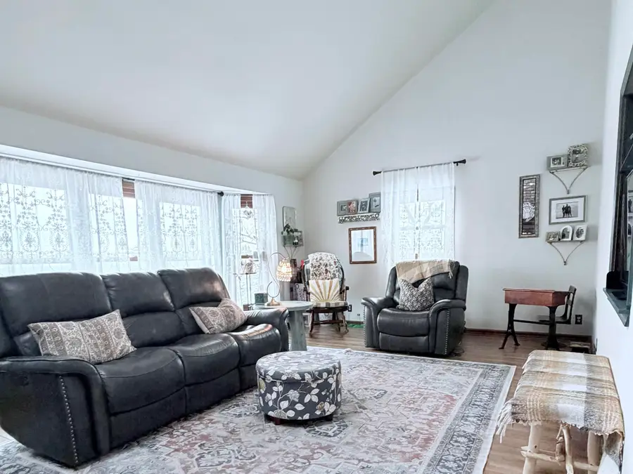 N57W26446 Mountain Meadows Dr, Lisbon, WI 53089 - #2