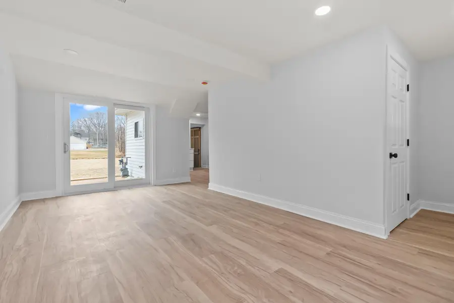 4227 Chestnut Ave, Delavan, WI 53115 - #2