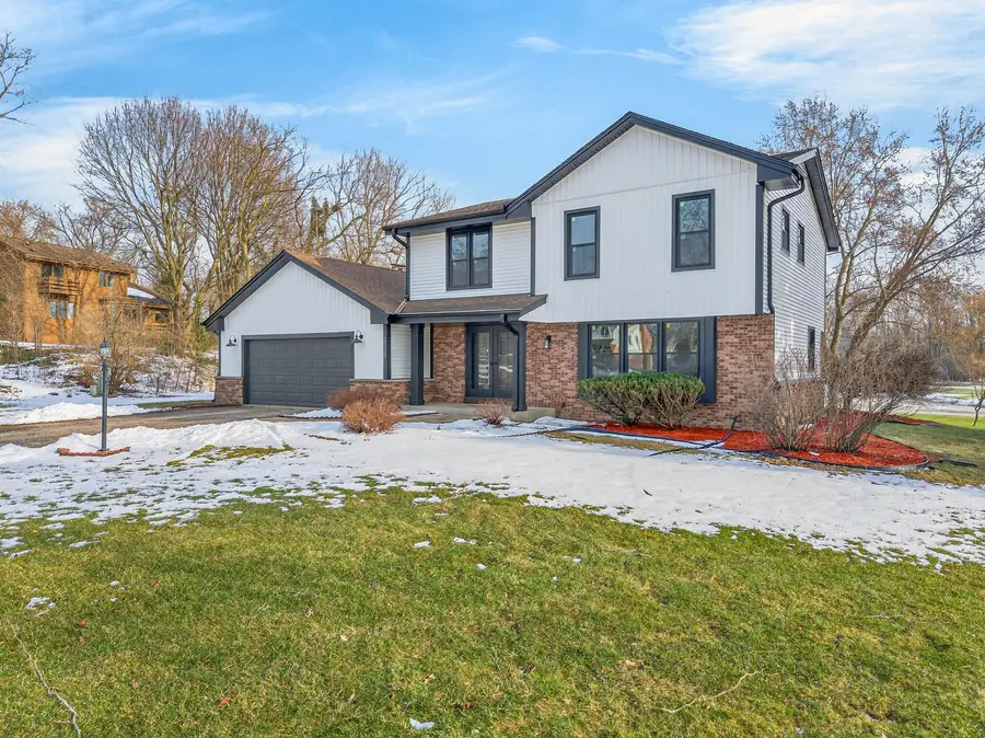 20335 Yorktown Ct, Brookfield, WI 53045 - #3