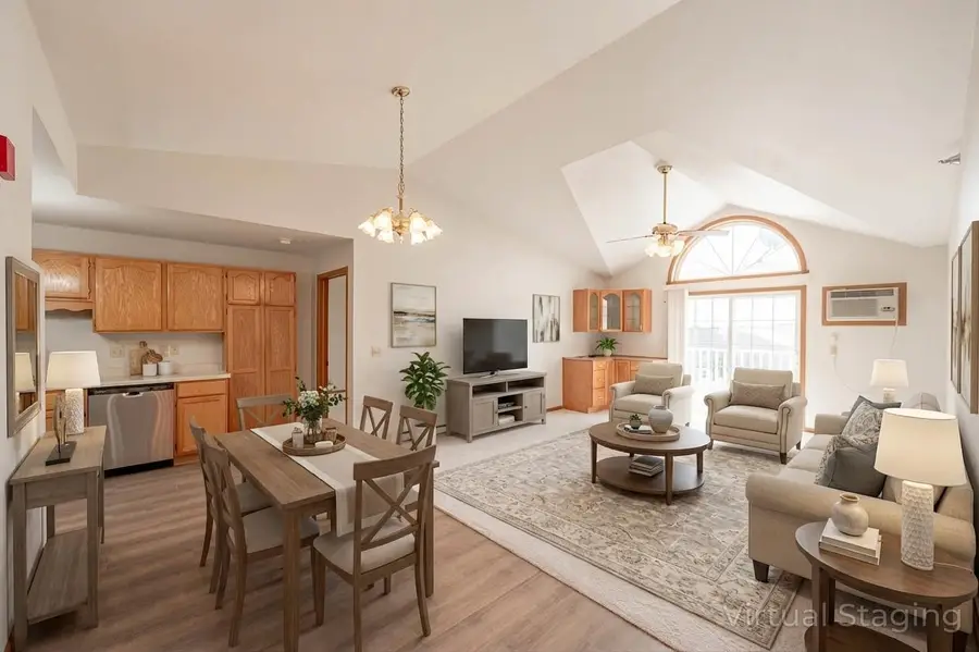 715 Canterberry Ct, West Bend, WI 53090 - #3