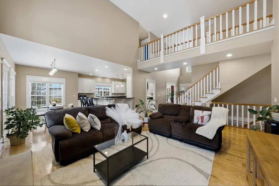 401 Lakewood Ct, Kohler, WI 53044 - #3