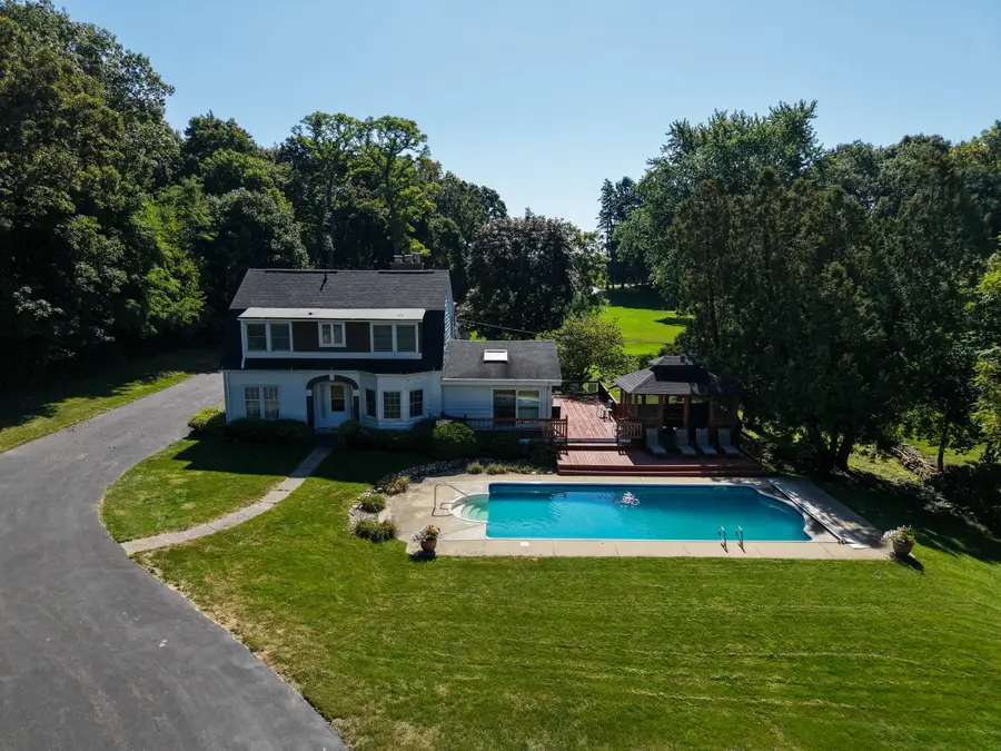 3441 South Shore Dr, Delavan, WI 53115 - #2