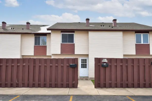 W167N11563 Westminster Ct, Germantown, WI 53022