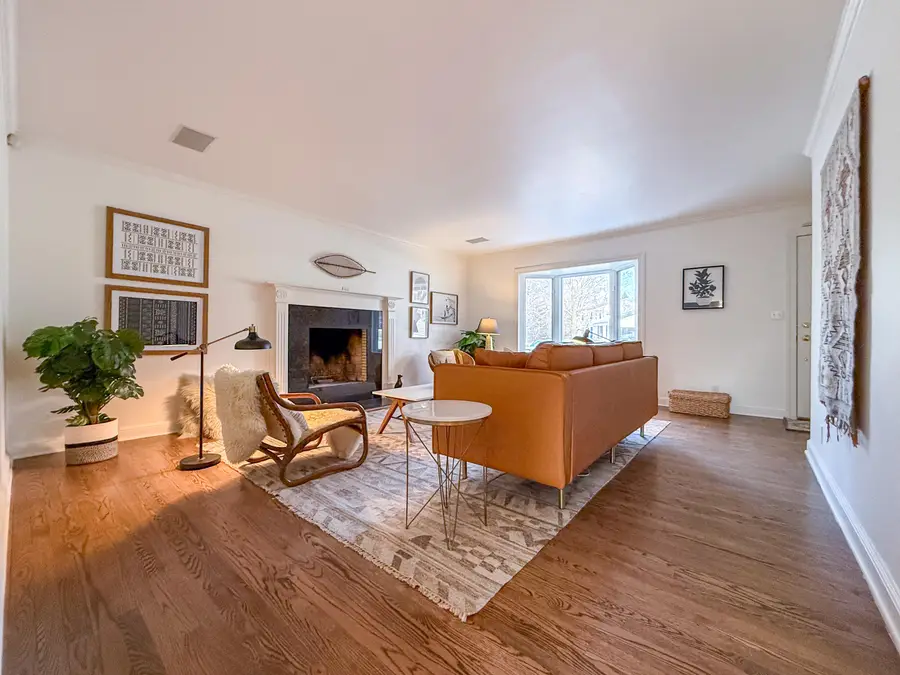 3365 Anders Ln, Brookfield, WI 53005 - #2