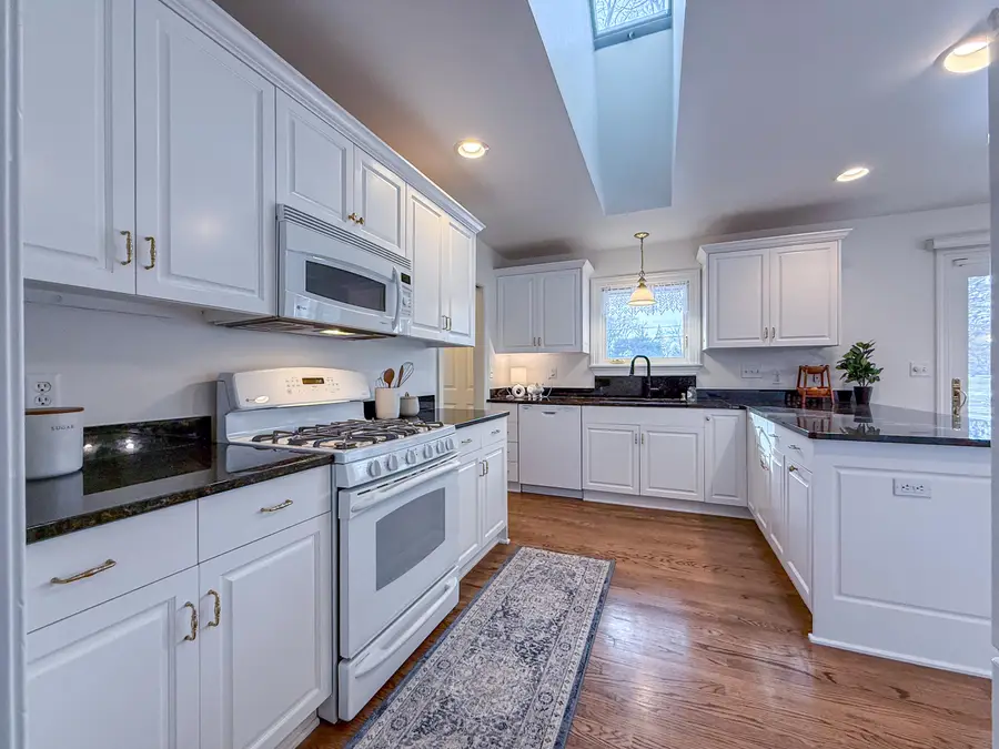 3365 Anders Ln, Brookfield, WI 53005 - #3