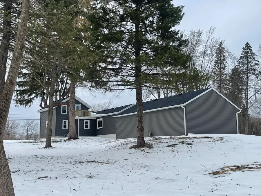 20365 W National Ave, New Berlin, WI 53146 - #2