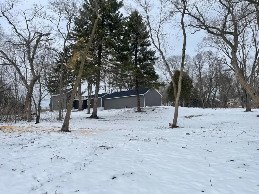 20365 W National Ave, New Berlin, WI 53146 - #3