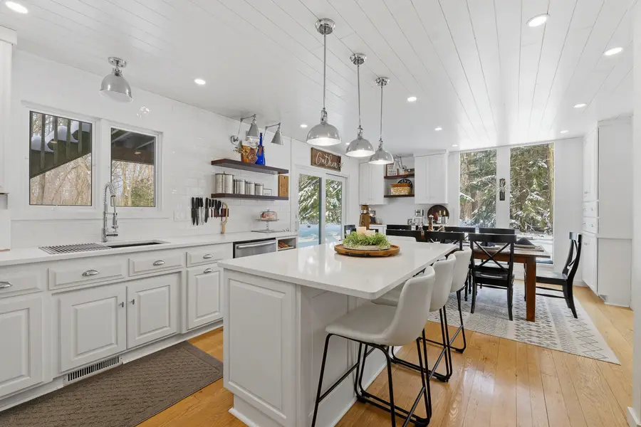 W3907 Silica Rd, Fond Du Lac, WI 54937 - #3