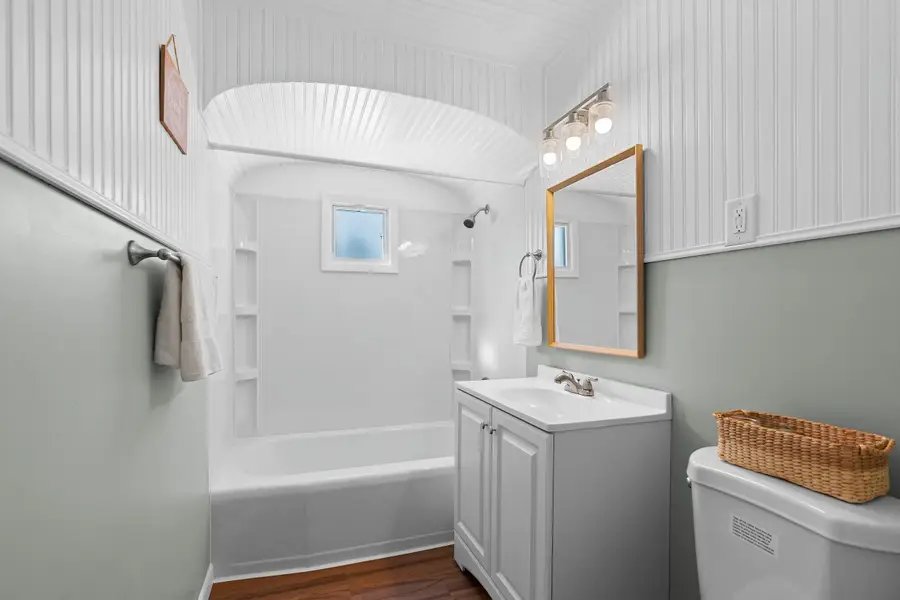 1316 N 8th St, Manitowoc, WI 54220 - #3