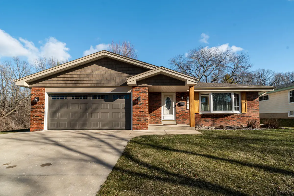 5921 Sycamore St, Greendale, WI 53129 - #1