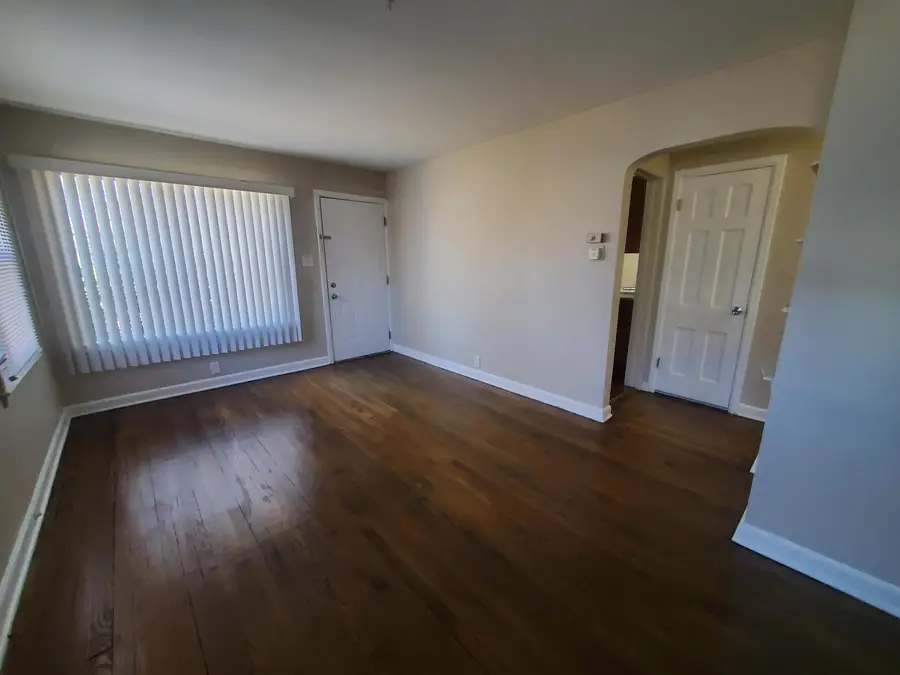 4623 N 38th St, Milwaukee, WI 53209 - #2