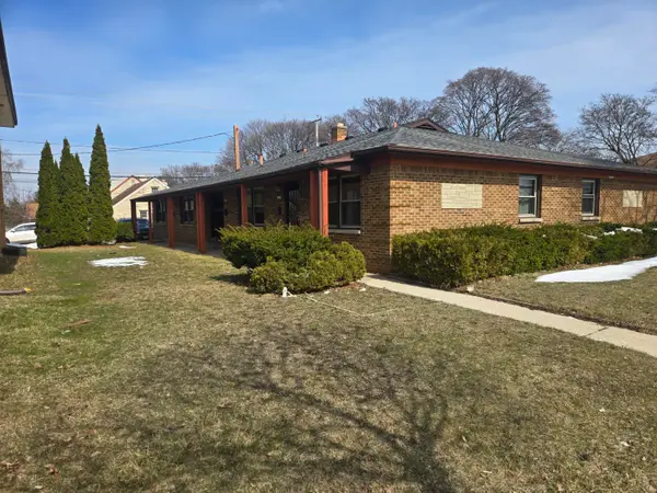 4810 N 66th St, Milwaukee, WI 53218