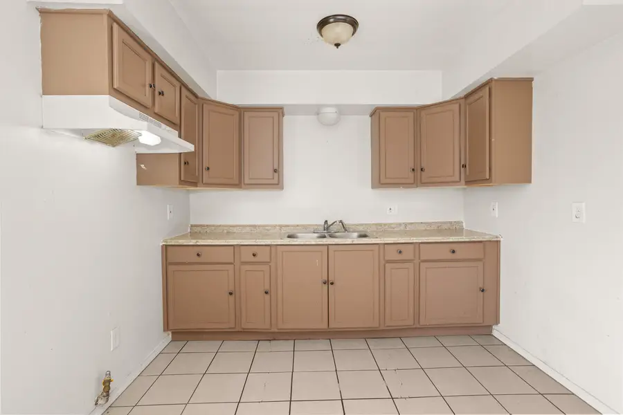 6505 N 53rd St, Milwaukee, WI 53223 - #2