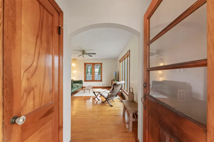 754 Summit Ave, Oconomowoc, WI 53066 - #2