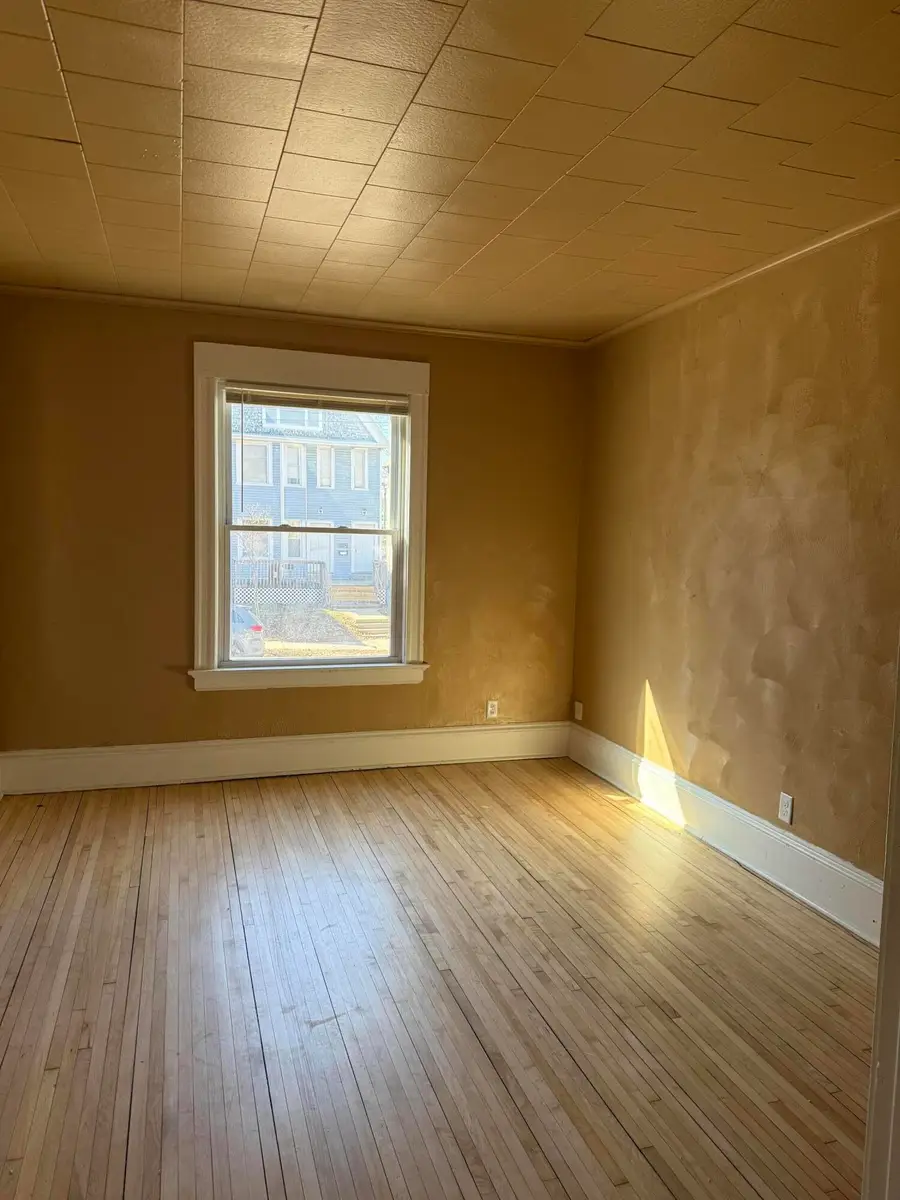 1238 N 34th St, Milwaukee, WI 53208 - #3