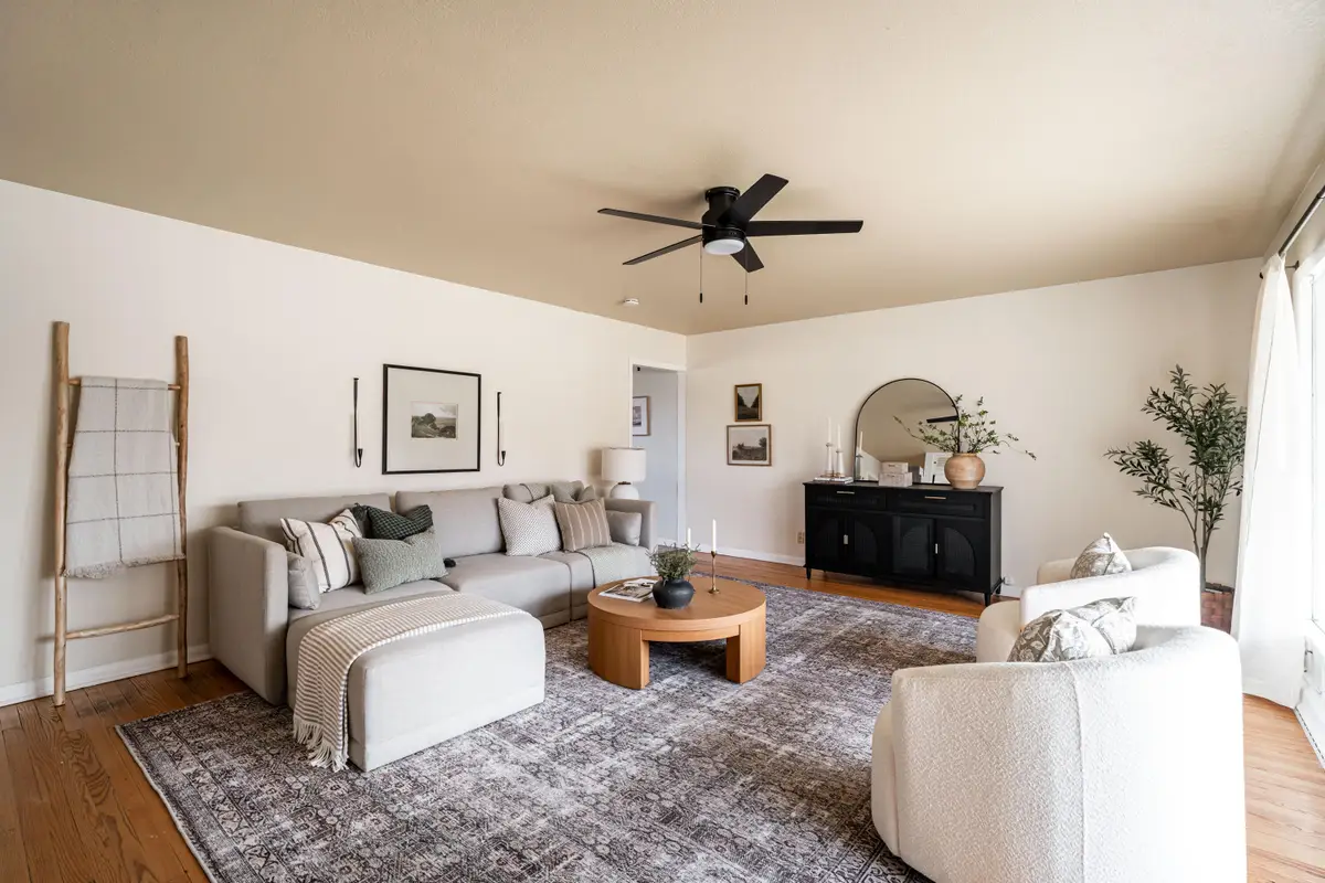 5706 W Luebbe Ln, Milwaukee, WI 53223 - #1