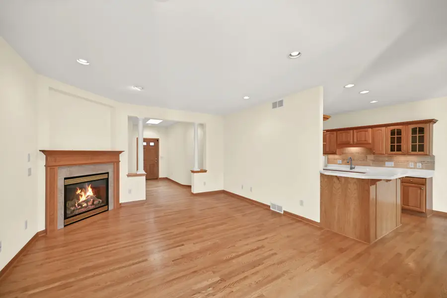 2409 Caribou Ln, Grafton, WI 53024 - #3