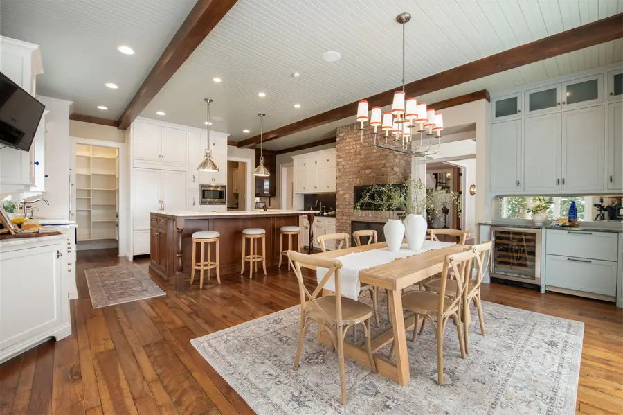 N30W28853 W Lakeside Dr, Delafield, WI 53072 - #3