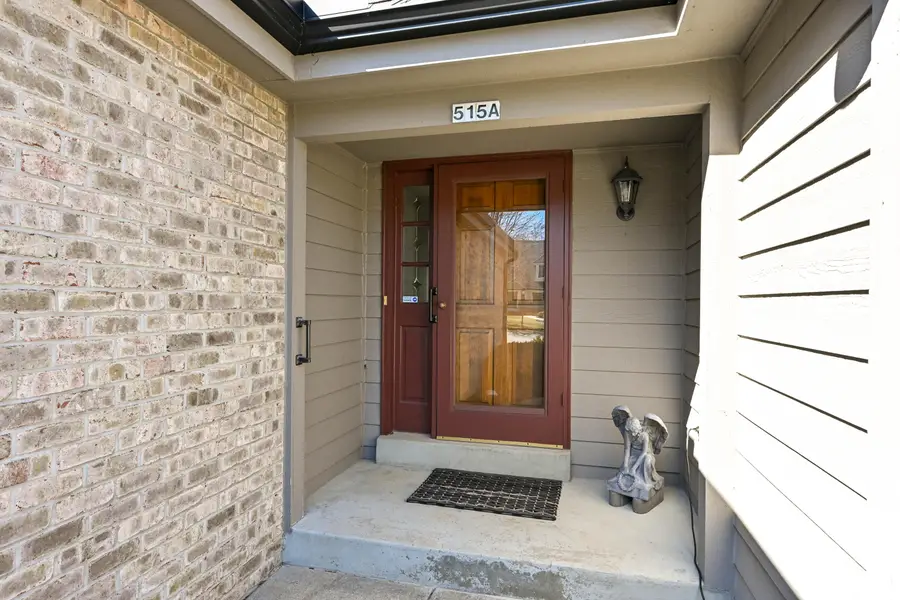 515 S Mcaurther Ln, Brookfield, WI 53045 - #3