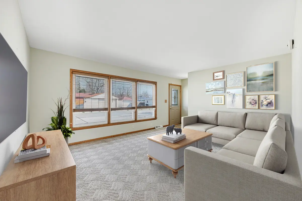 2417 Dombrowski Blvd, Racine, WI 53405 - #1