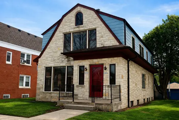 1213 E Kensington Blvd, Shorewood, WI 53211