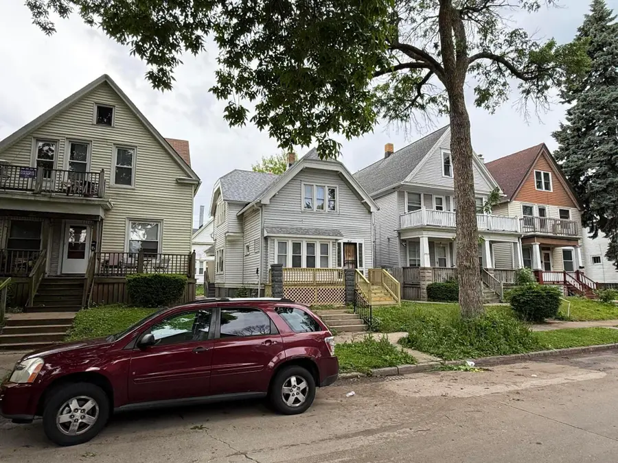 2847 N Booth St, Milwaukee, WI 53212 - #2