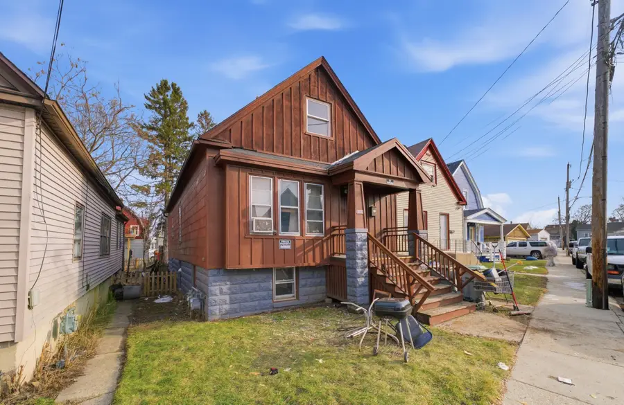 2132 S 23rd St, Milwaukee, WI 53215 - #2