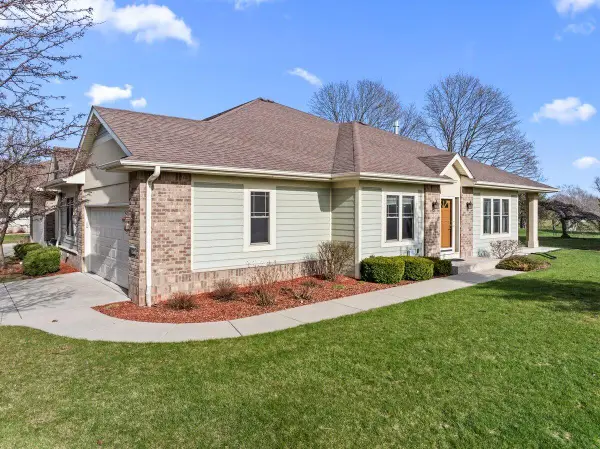 1705 Trevino Trl, Mount Pleasant, WI 53405