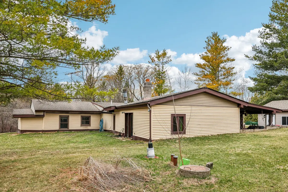 N1573 County Road H, Palmyra, WI 53156 - #1